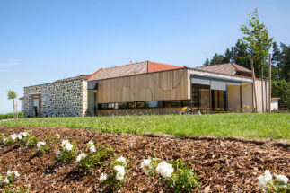 Bauernkrapfen-Schleiferei Rueckseite