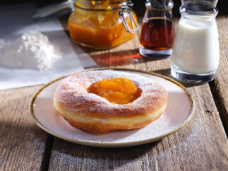 Bauernkrapfen mit Marmelade