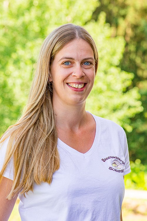 Manuela Schiller Manuela Schiller